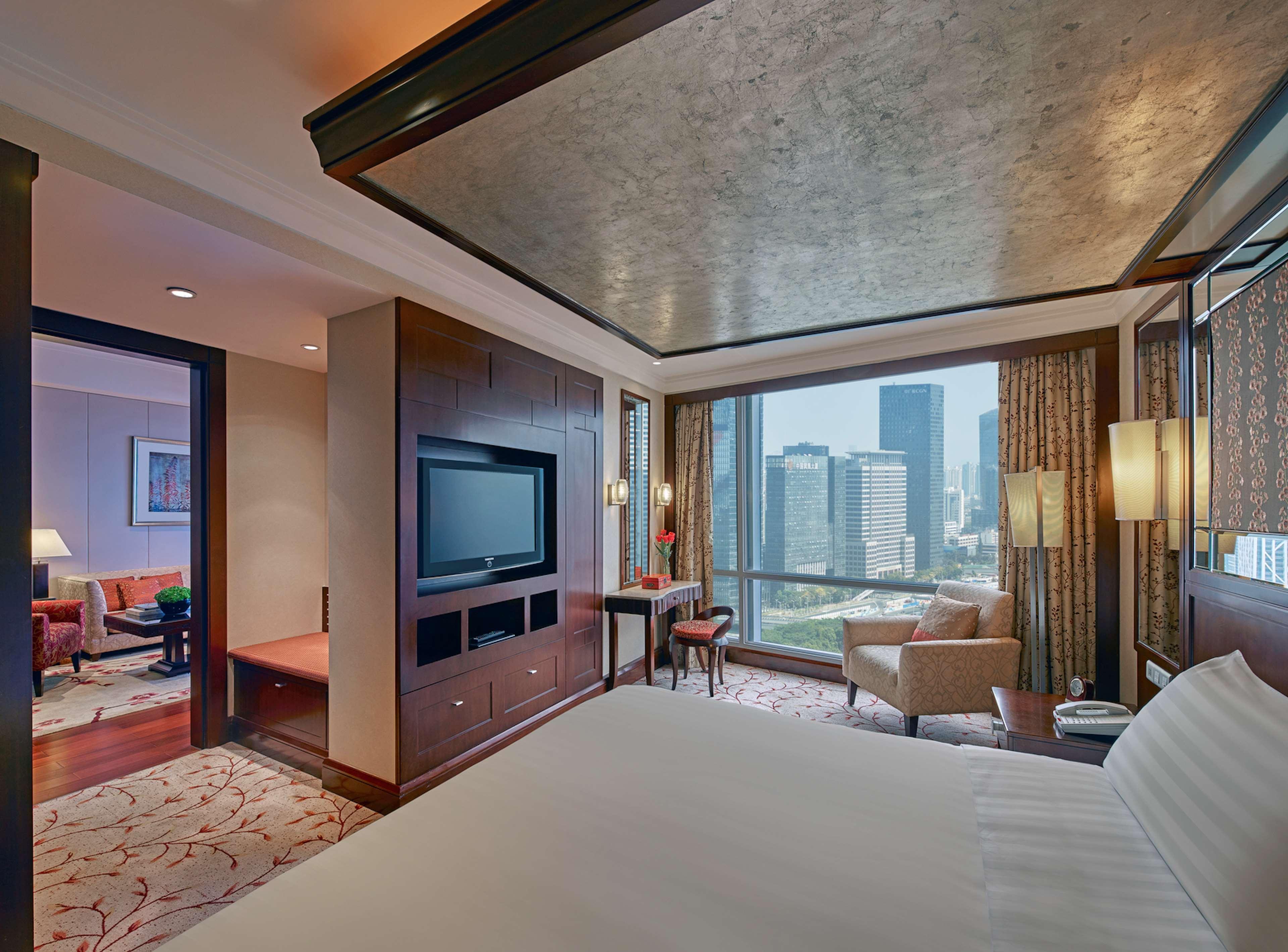 Futian Shangri-La, Shenzhen,Near To Shenzhen Convention&Exhibition Centre, Futian Railway Station מראה חיצוני תמונה